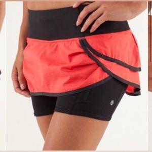 LuLuLemon Size 10 Run Speed Squad Skirt Skort Flutter Pocket